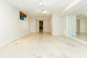 481-country-club-cres-mississauga-46