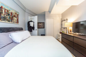 706-1600-keele-st-toronto-27