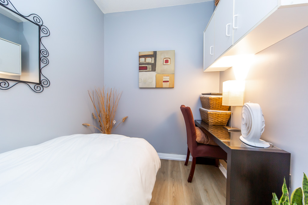 706-1600-keele-st-toronto-29