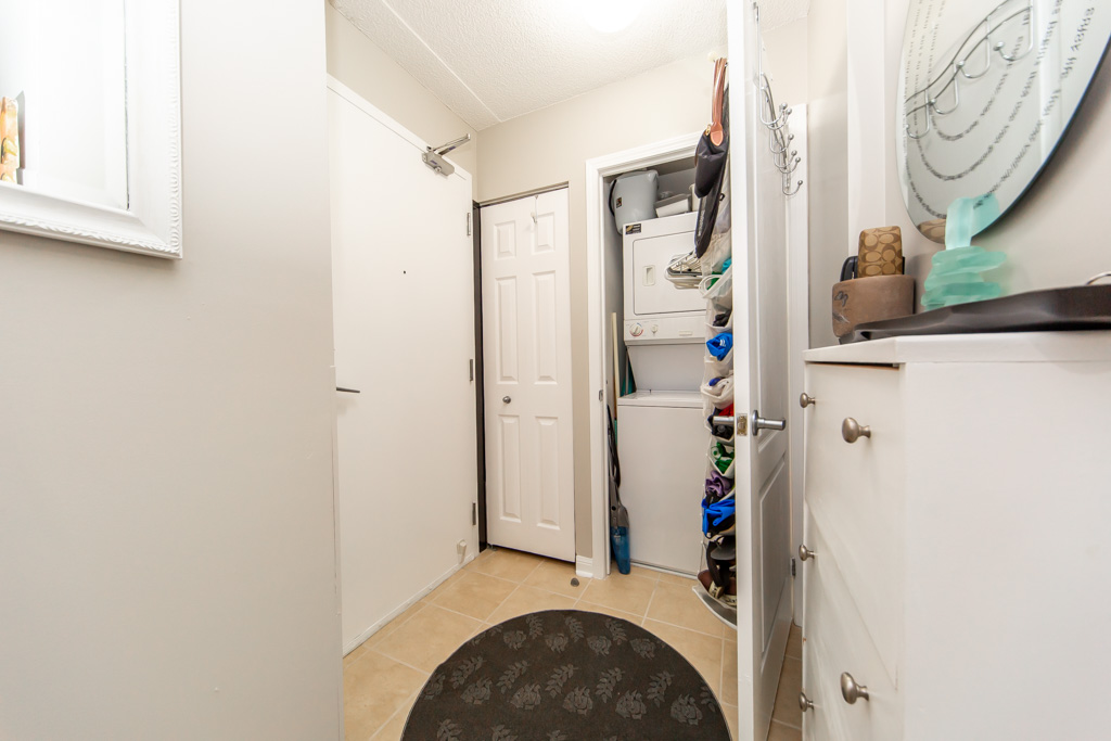 706-1600-keele-st-toronto-34