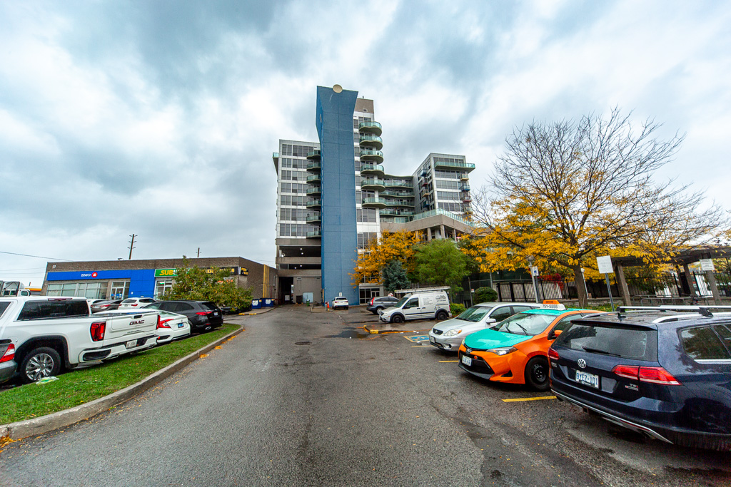 706-1600-keele-st-toronto-7