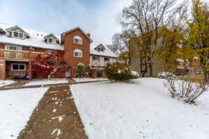 2-87-irwin-rd-etobicoke-2