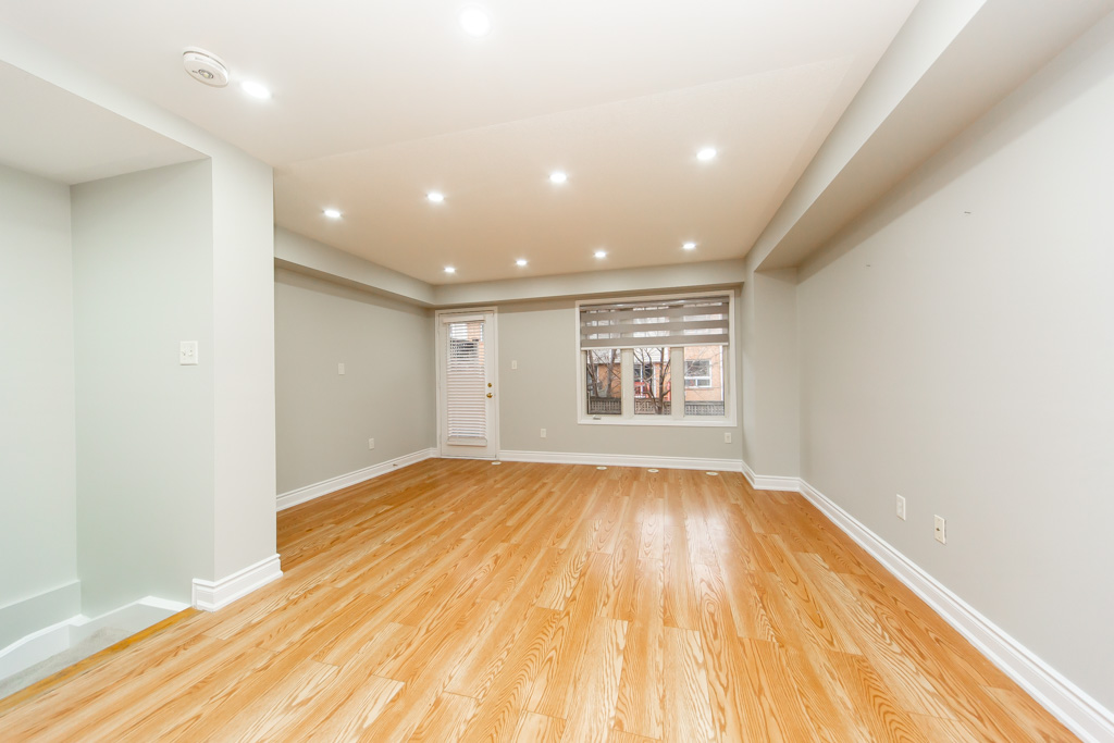 22-5050-intrepid-dr-mississauga-11