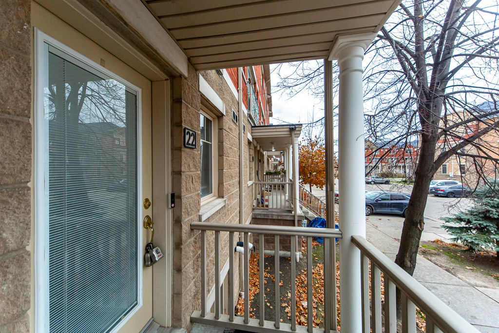 22-5050-intrepid-dr-mississauga-8