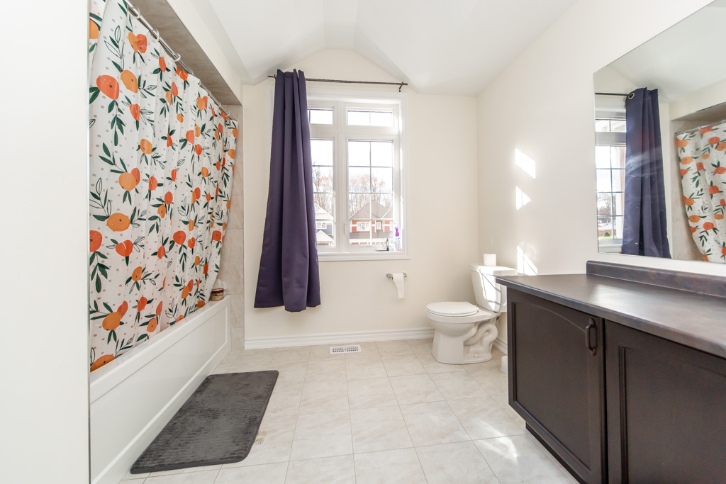 260-beechwood-forest-ln-gravenhurst-40