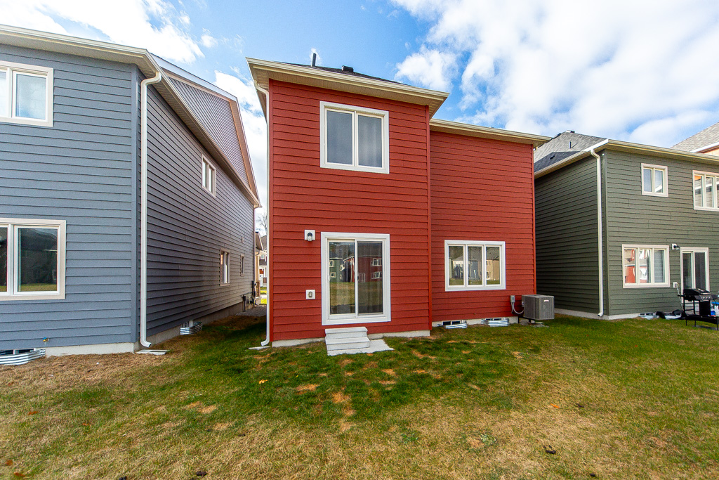 260-beechwood-forest-ln-gravenhurst-47