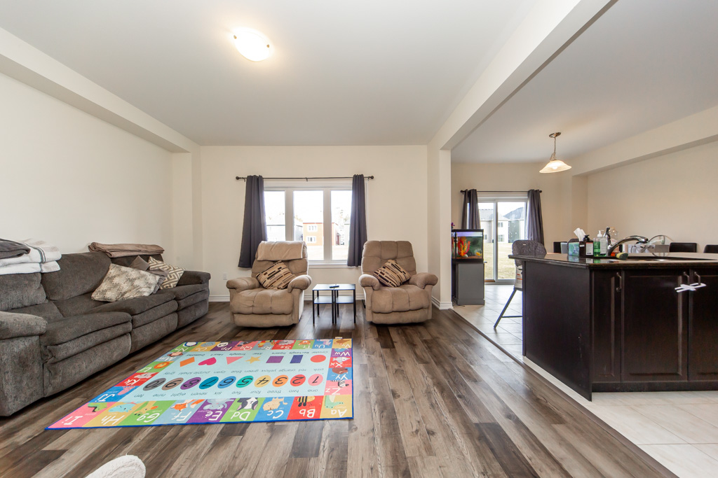 260-beechwood-forest-ln-gravenhurst-9