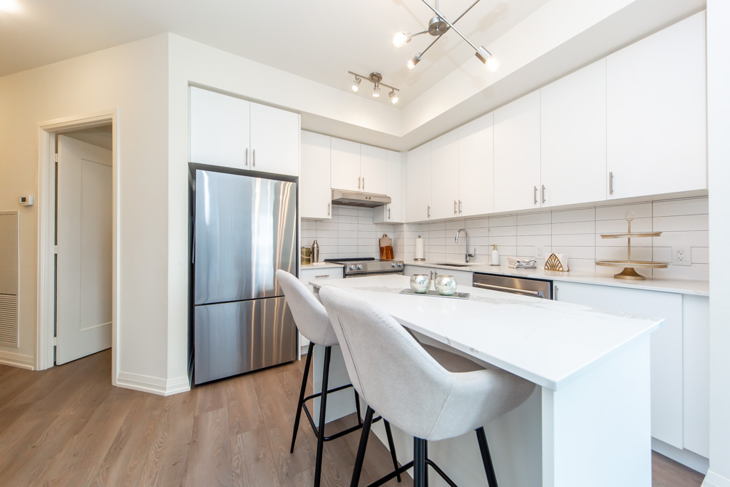 403-9000-jane-st-vaughan-27