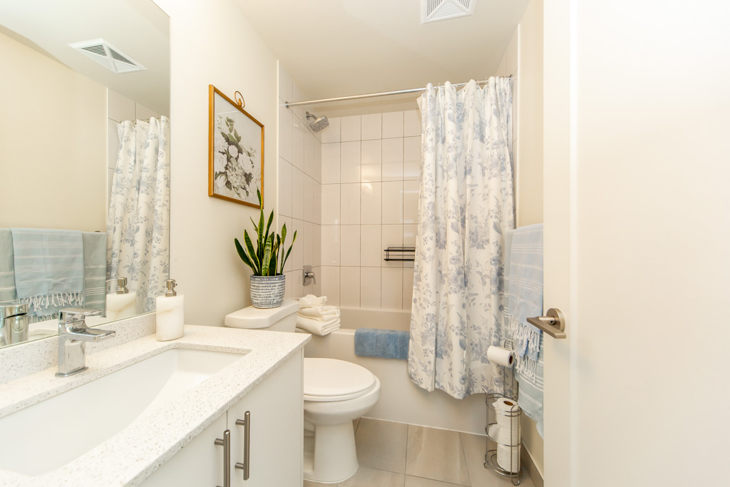 403-9000-jane-st-vaughan-33