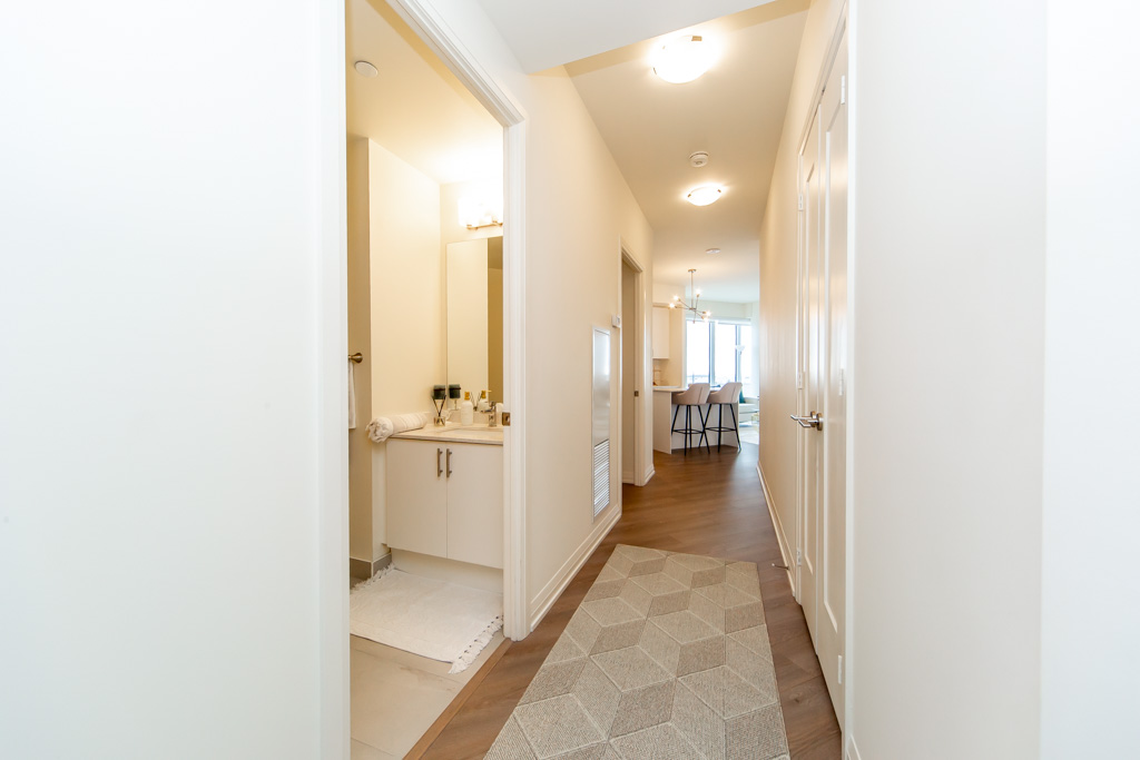 403-9000-jane-st-vaughan-40