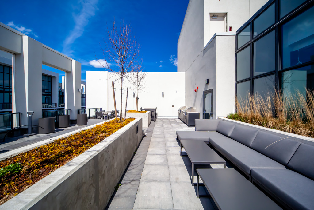 403-9000-jane-st-vaughan-60