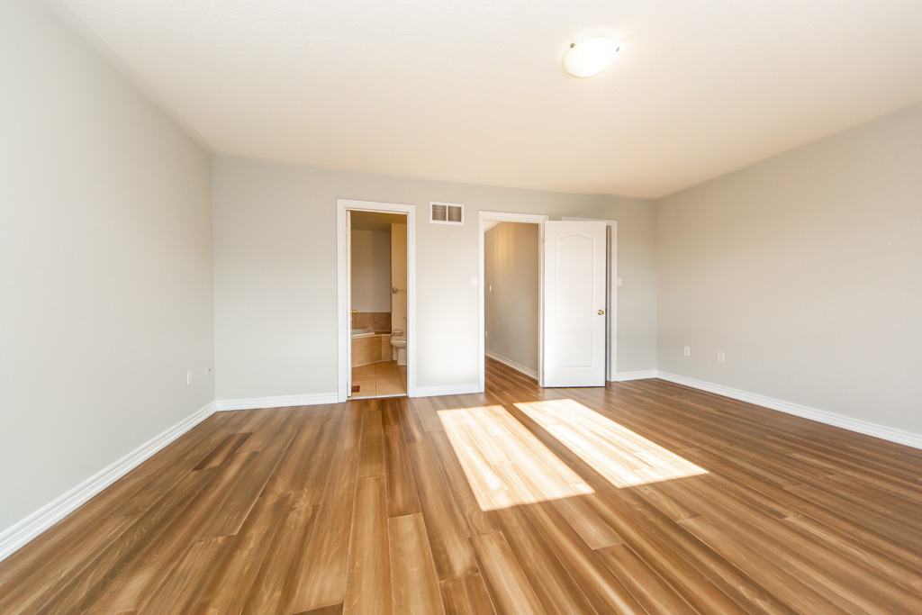 5-amulet-cres-richmond-hill-30