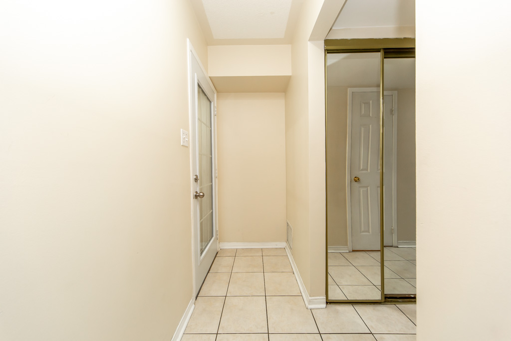 34-200-mclevin-ave-scarborough-13