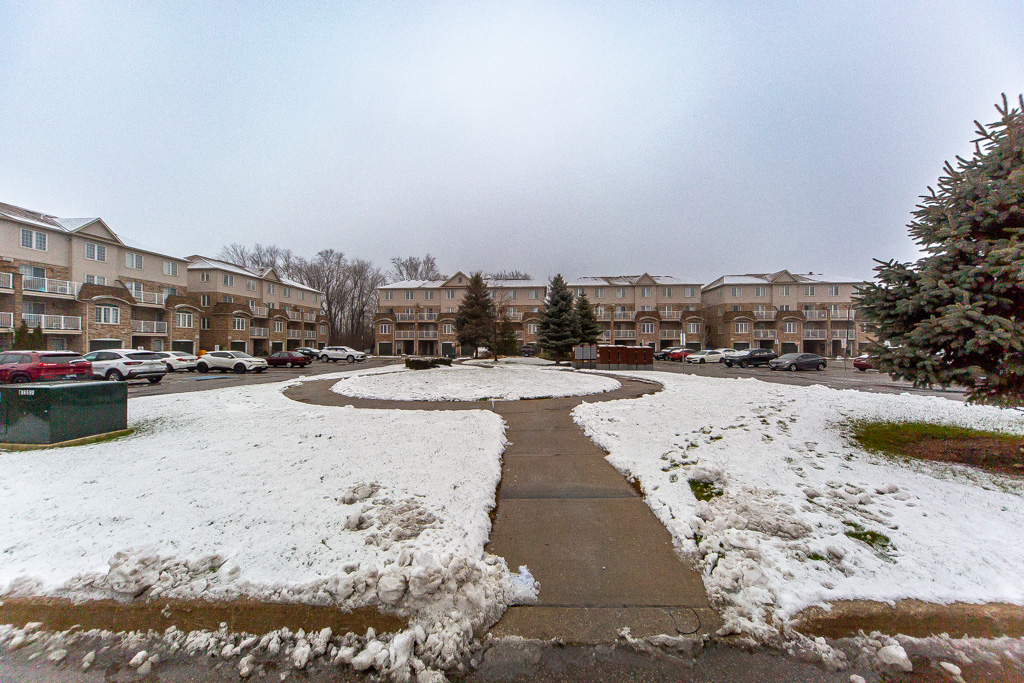 34-200-mclevin-ave-scarborough-3