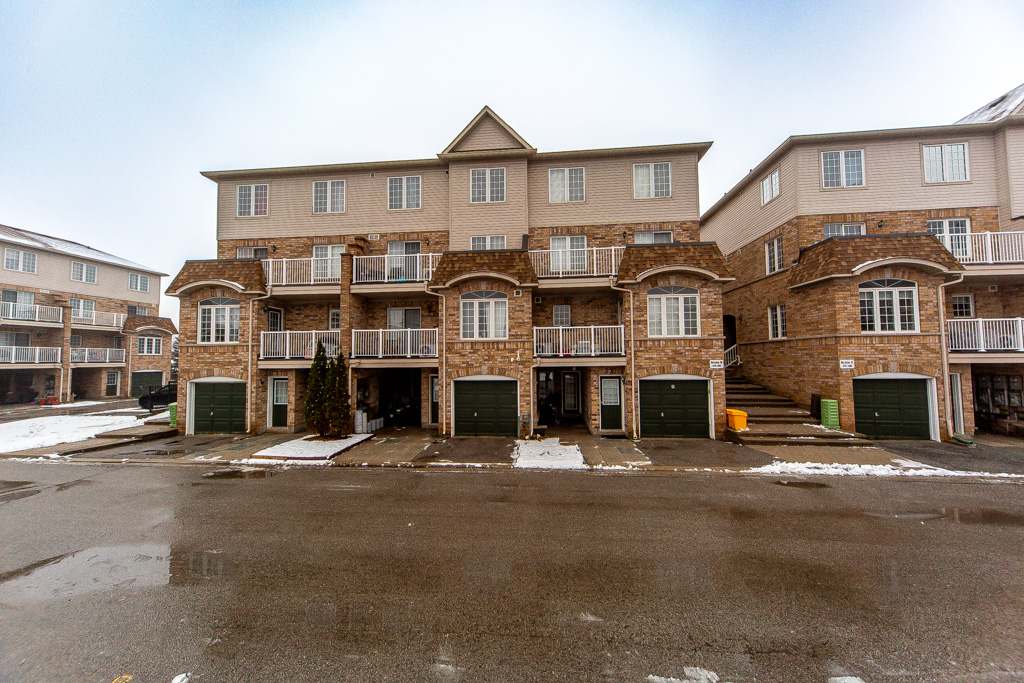34-200-mclevin-ave-scarborough-6