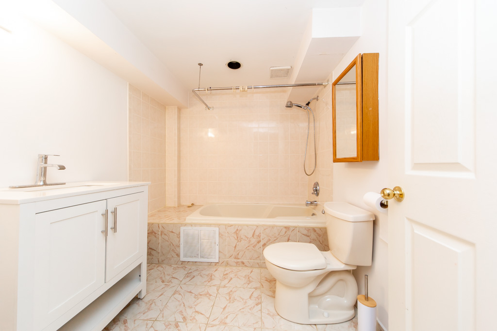 75-stevenharris-dr-etobicoke-48