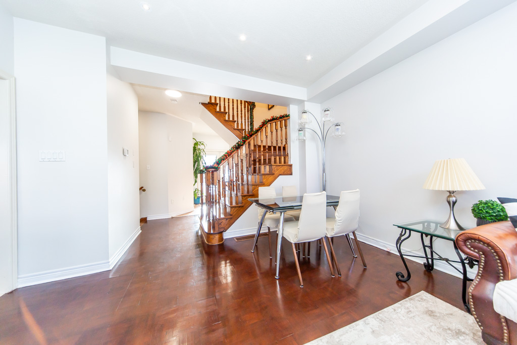 40-tuscana-blvd-vaughan-13