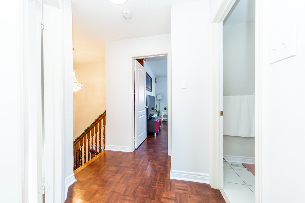 40-tuscana-blvd-vaughan-25