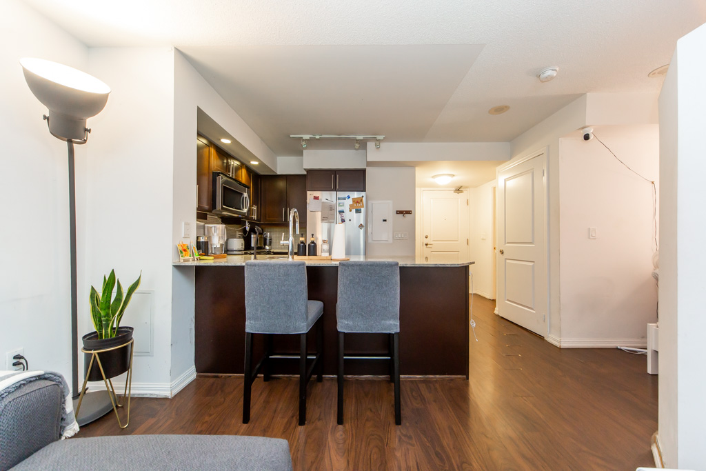 407-65-east-liberty-st-toronto-17