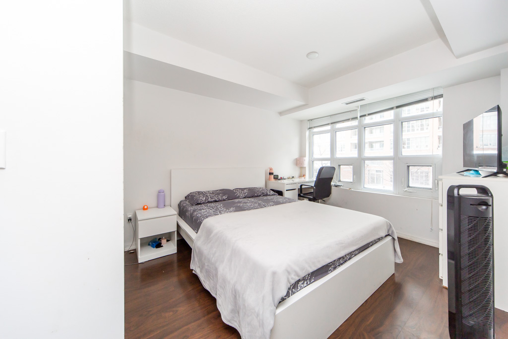 407-65-east-liberty-st-toronto-33