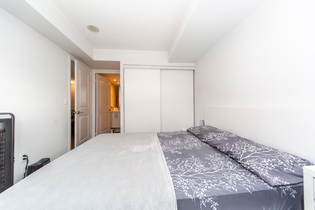 407-65-east-liberty-st-toronto-35