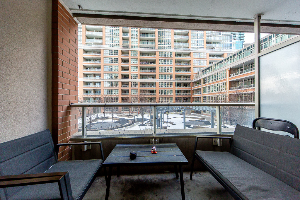 407-65-east-liberty-st-toronto-37