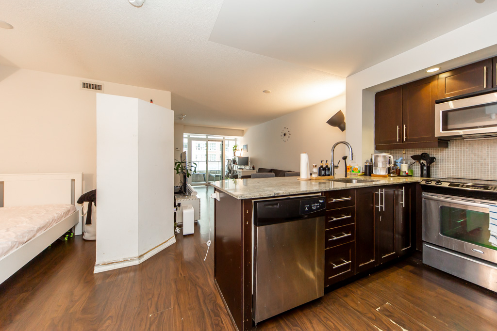 407-65-east-liberty-st-toronto-9