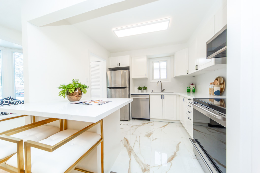 6172-kindree-cir-mississauga-21