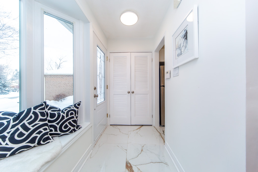 6172-kindree-cir-mississauga-7