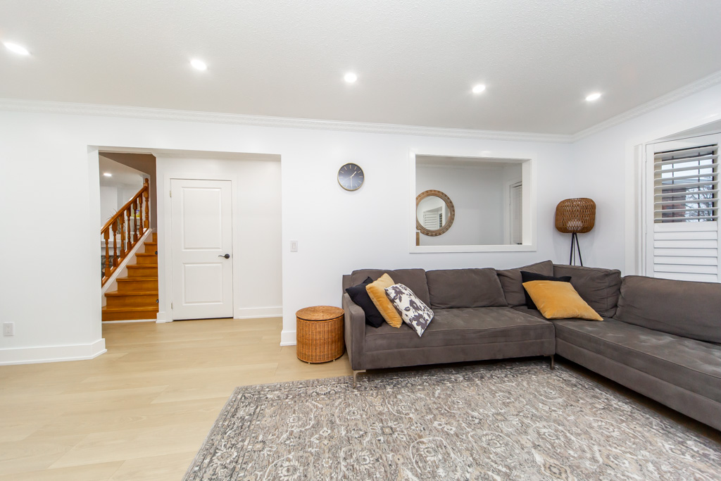 79-mcknight-dr-scarborough-main-floor-13