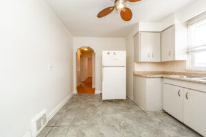 35-celt-ave-north-york-13