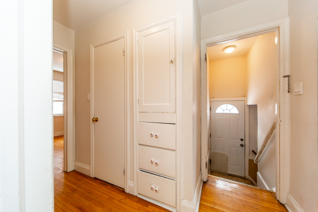 35-celt-ave-north-york-14