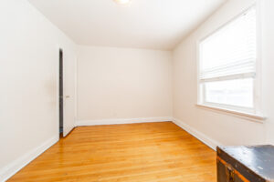 35-celt-ave-north-york-17