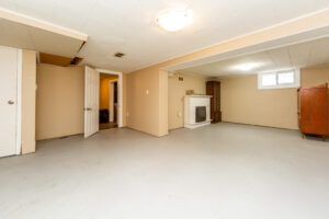 35-celt-ave-north-york-31