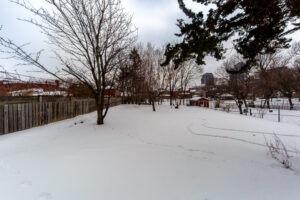 35-celt-ave-north-york-40