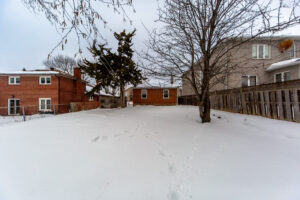 35-celt-ave-north-york-43