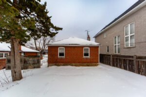 35-celt-ave-north-york-45