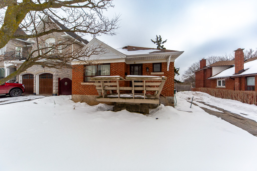 35-celt-ave-north-york-5