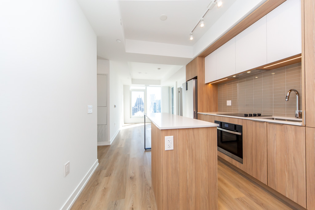4005-395-square-one-dr-mississauga-16
