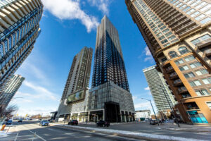4005-395-square-one-dr-mississauga-4