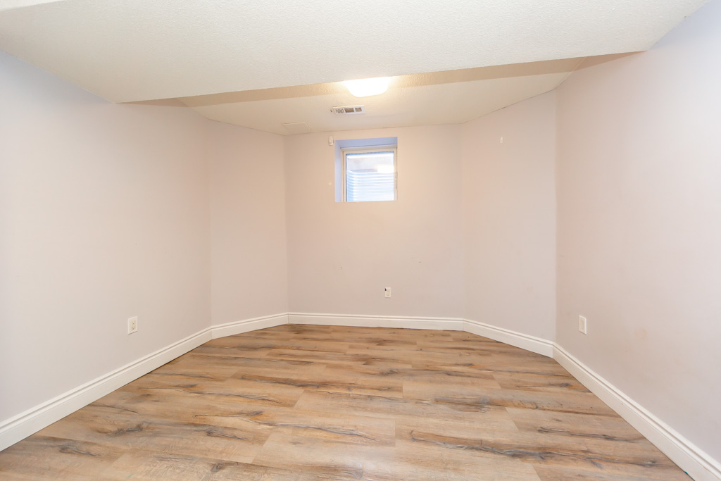 57-aldersgate-dr-brampton-44