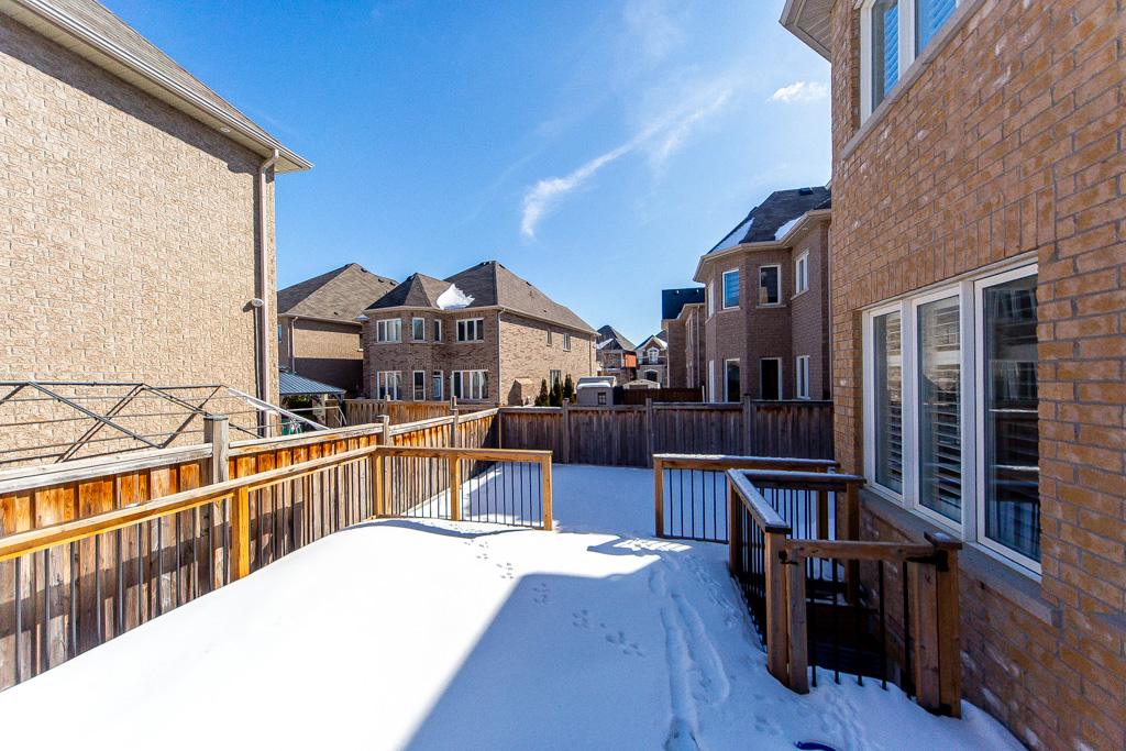 57-aldersgate-dr-brampton-52