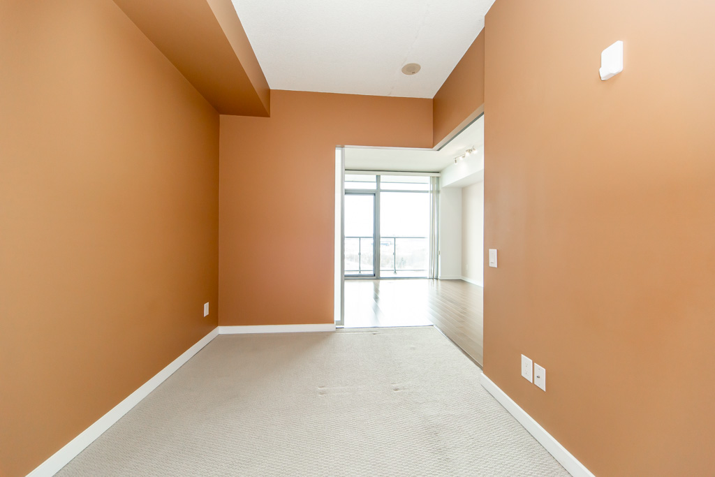 1107-105-the-queensway-toronto-31