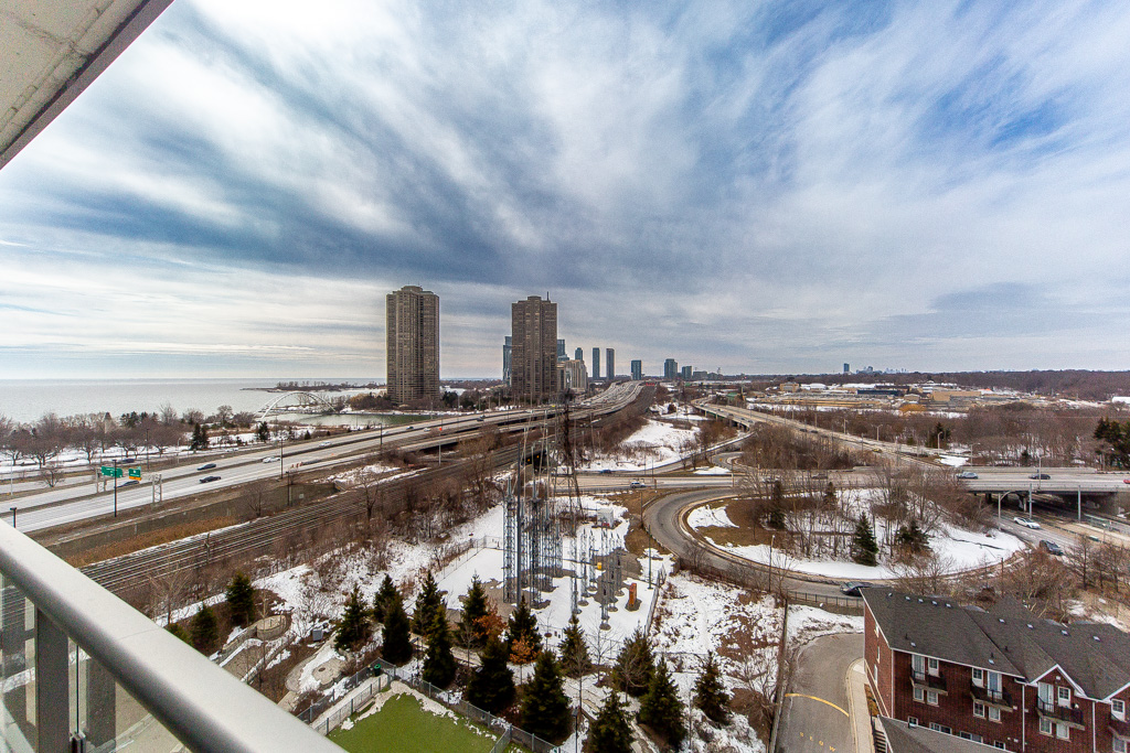 1107-105-the-queensway-toronto-39