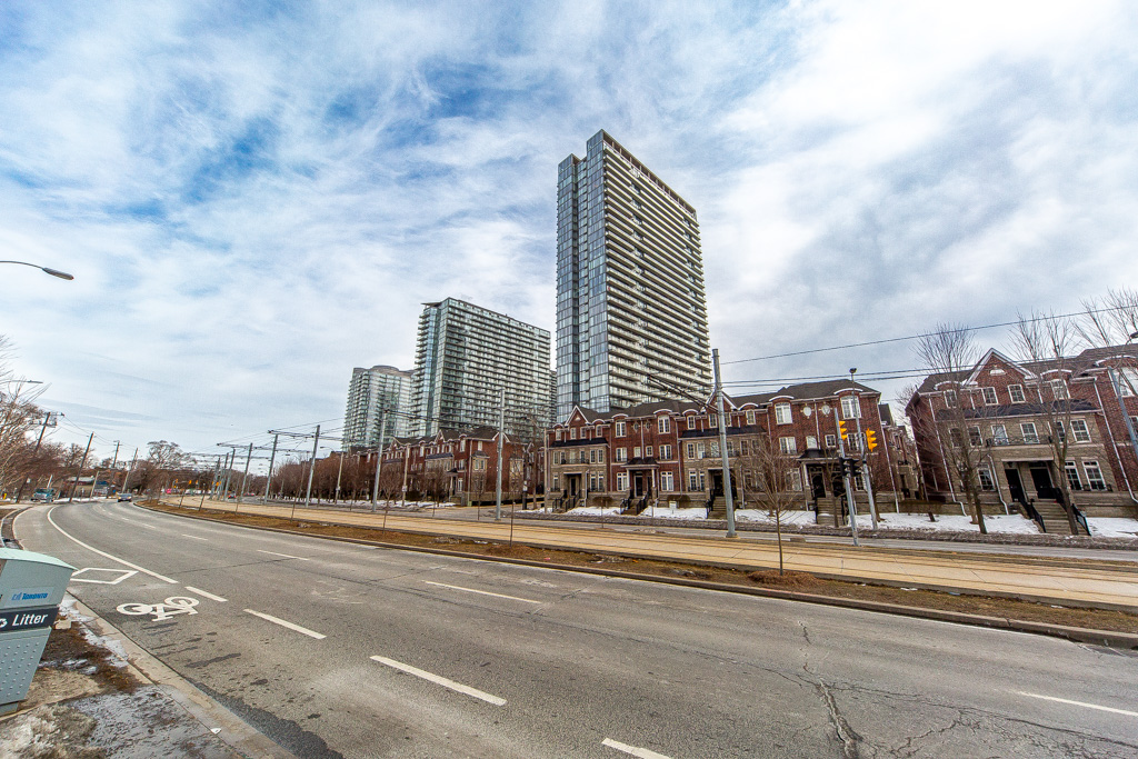 1107-105-the-queensway-toronto-5