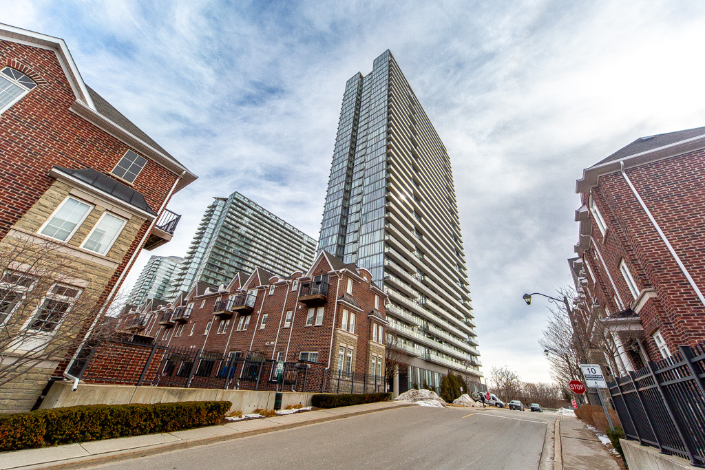 1107-105-the-queensway-toronto-8