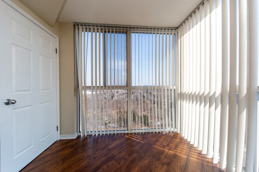 1602-7-concorde-pl-north-york-15