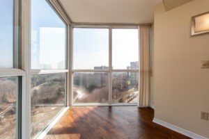 1602-7-concorde-pl-north-york-17