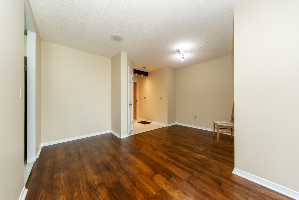 1602-7-concorde-pl-north-york-21