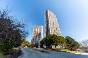 1602-7-concorde-pl-north-york-3